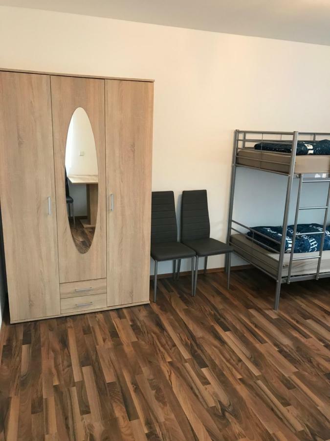 Monteurzimmer Sankt Augustin Exteriör bild